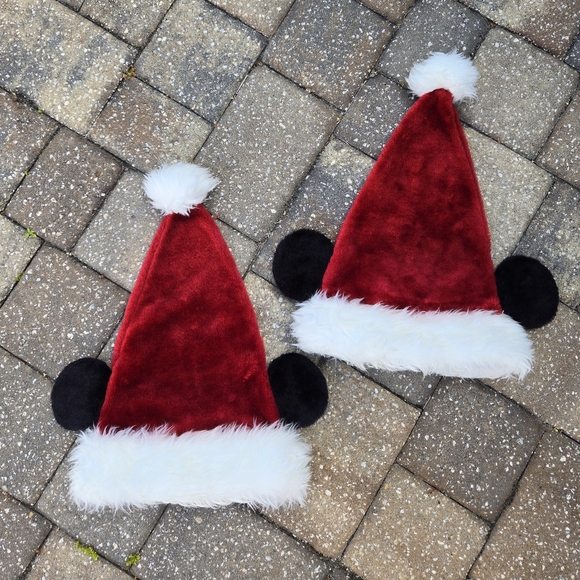Disney Accessories - Set Of 2 Disney Santa Mickey Hats